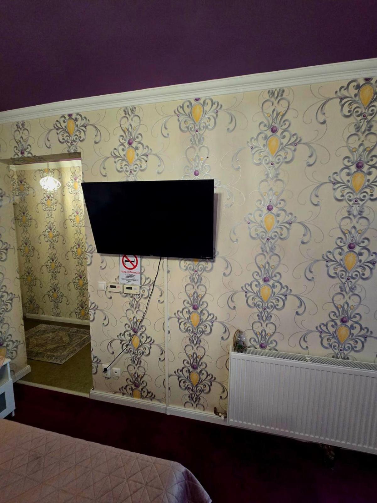 Kleopatra Apartman Hajdúszoboszló Zewnętrze zdjęcie