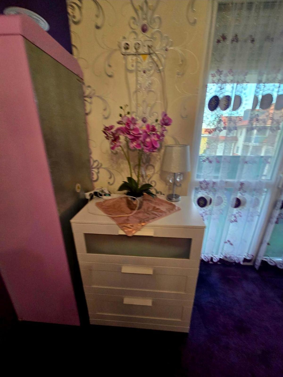Kleopatra Apartman Hajdúszoboszló Zewnętrze zdjęcie